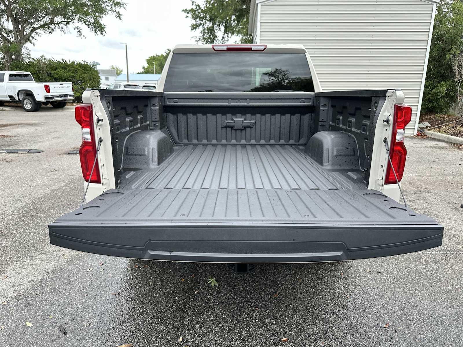 Thumbnail: 2026 Chevrolet Silverado 1500 - 25