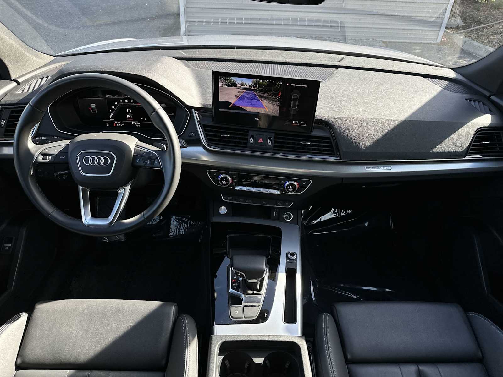 Thumbnail: 2025 Audi Q5 - 14