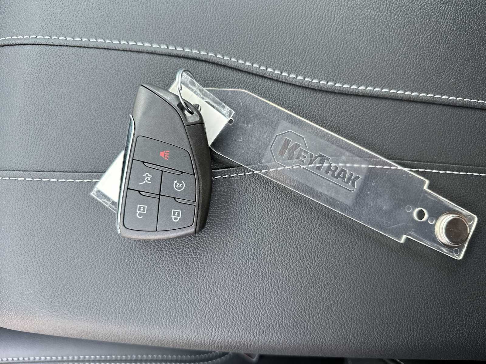 Thumbnail: 2026 Chevrolet Traverse - 26