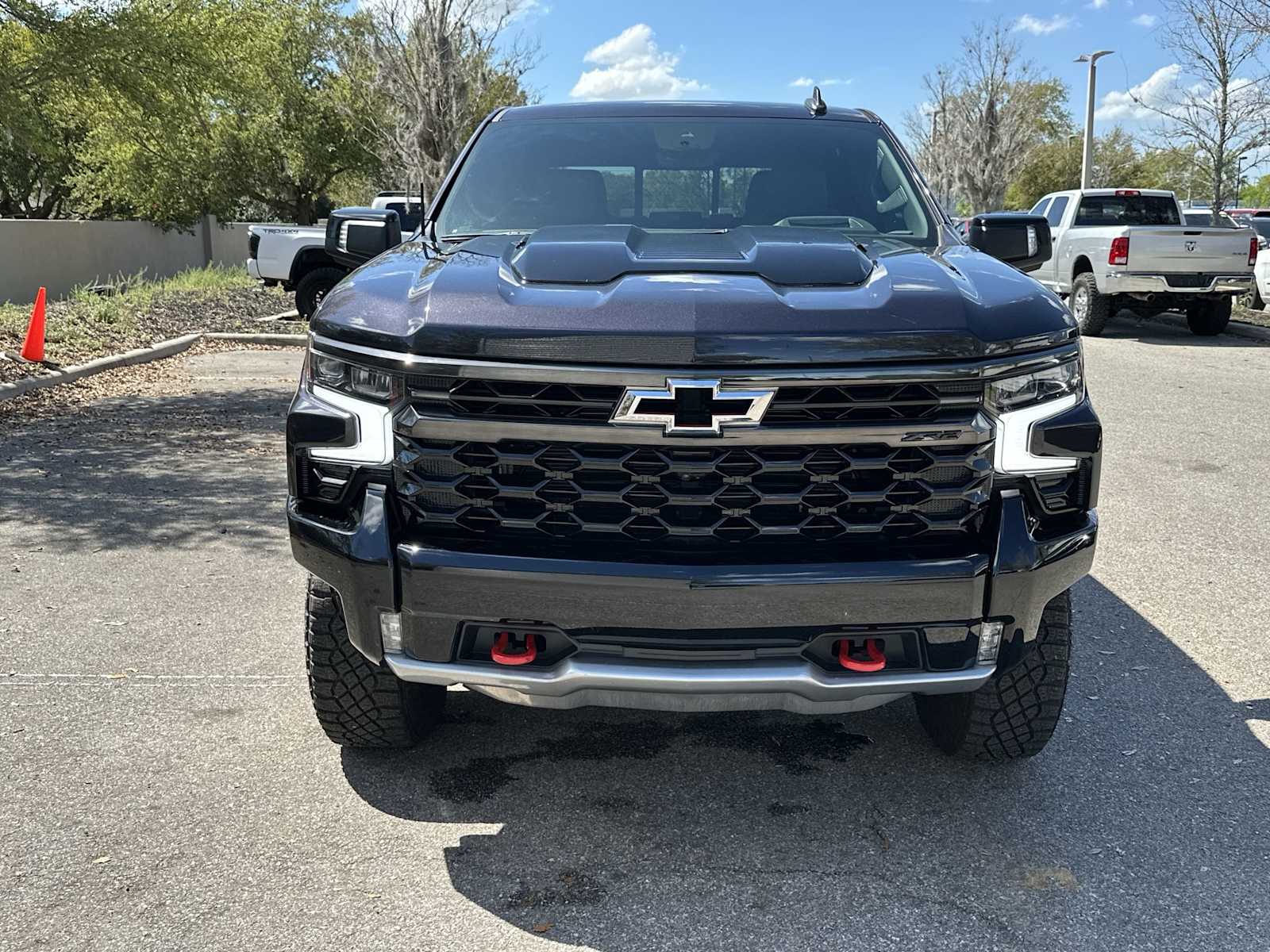 Thumbnail: 2024 Chevrolet Silverado 1500 - 9