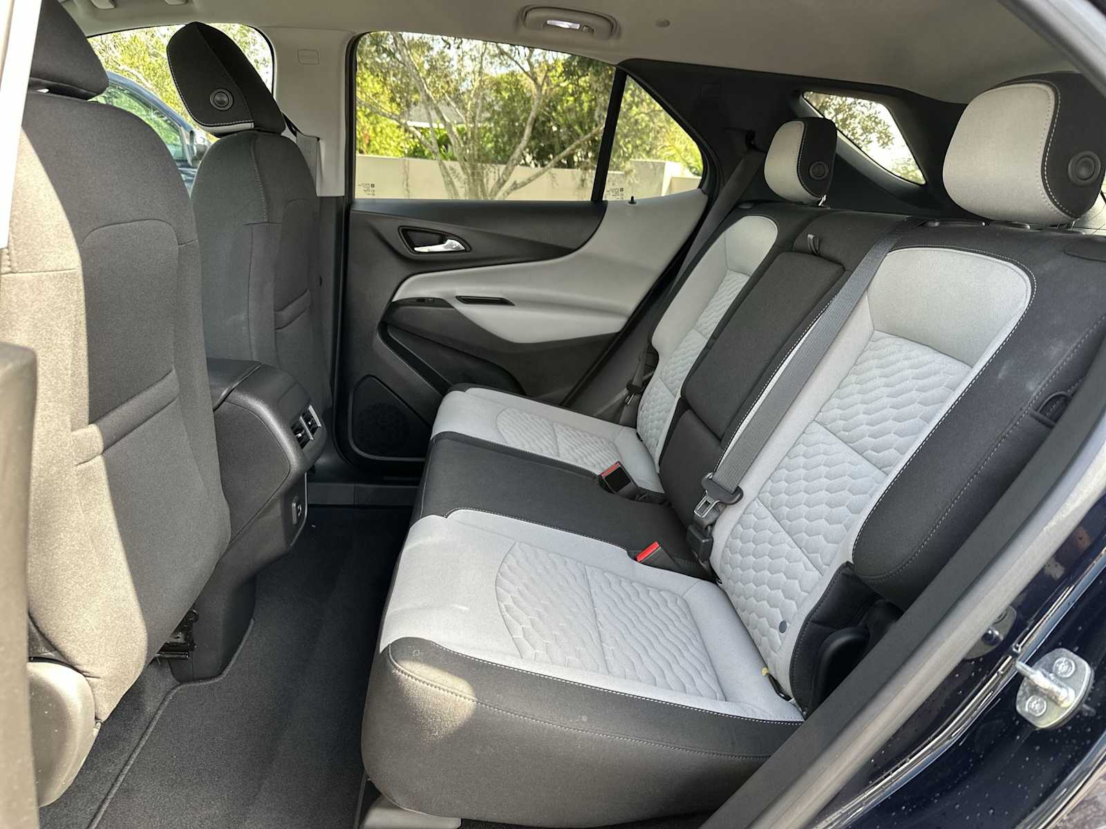 Thumbnail: 2020 Chevrolet Equinox - 17