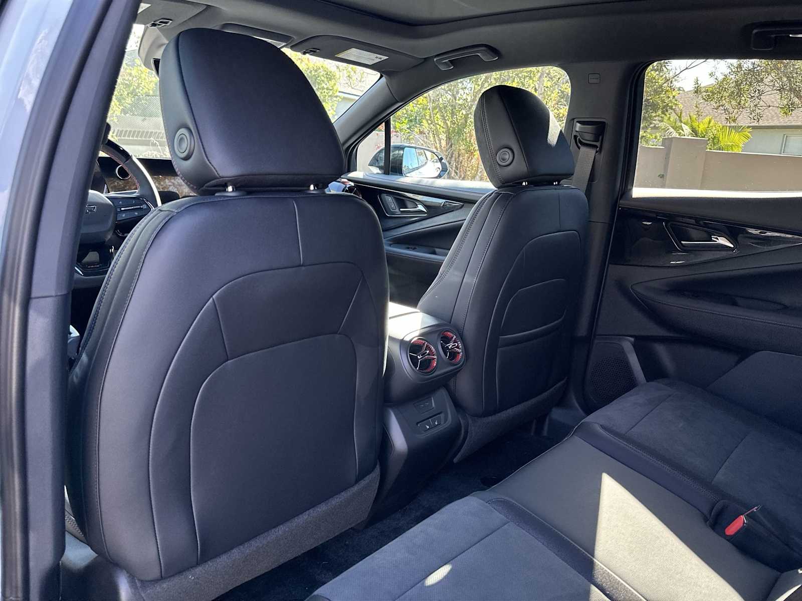 Thumbnail: 2026 Chevrolet Blazer EV - 16