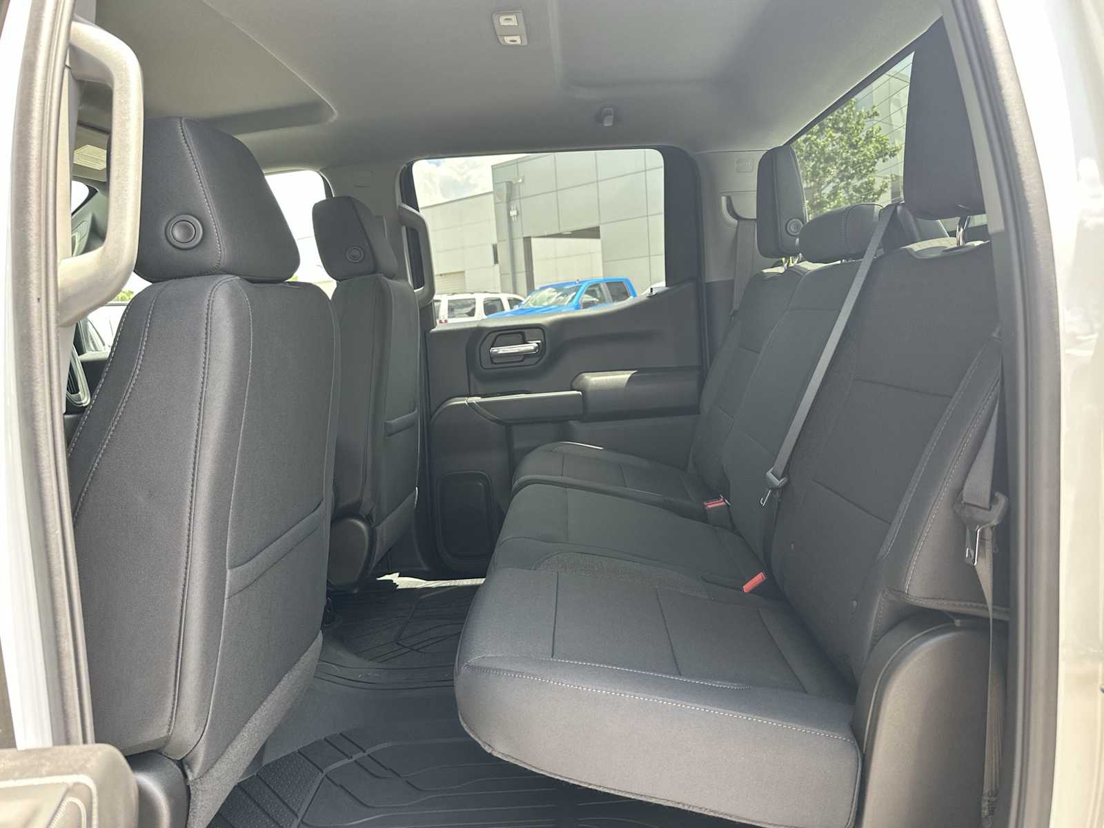 Thumbnail: 2025 Chevrolet Silverado 1500 - 17