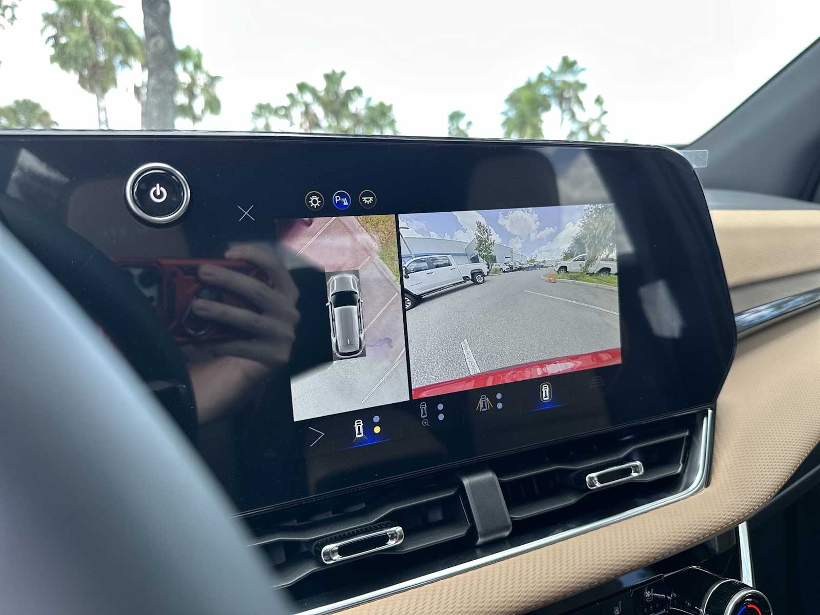 Thumbnail: 2026 Chevrolet Equinox - 22