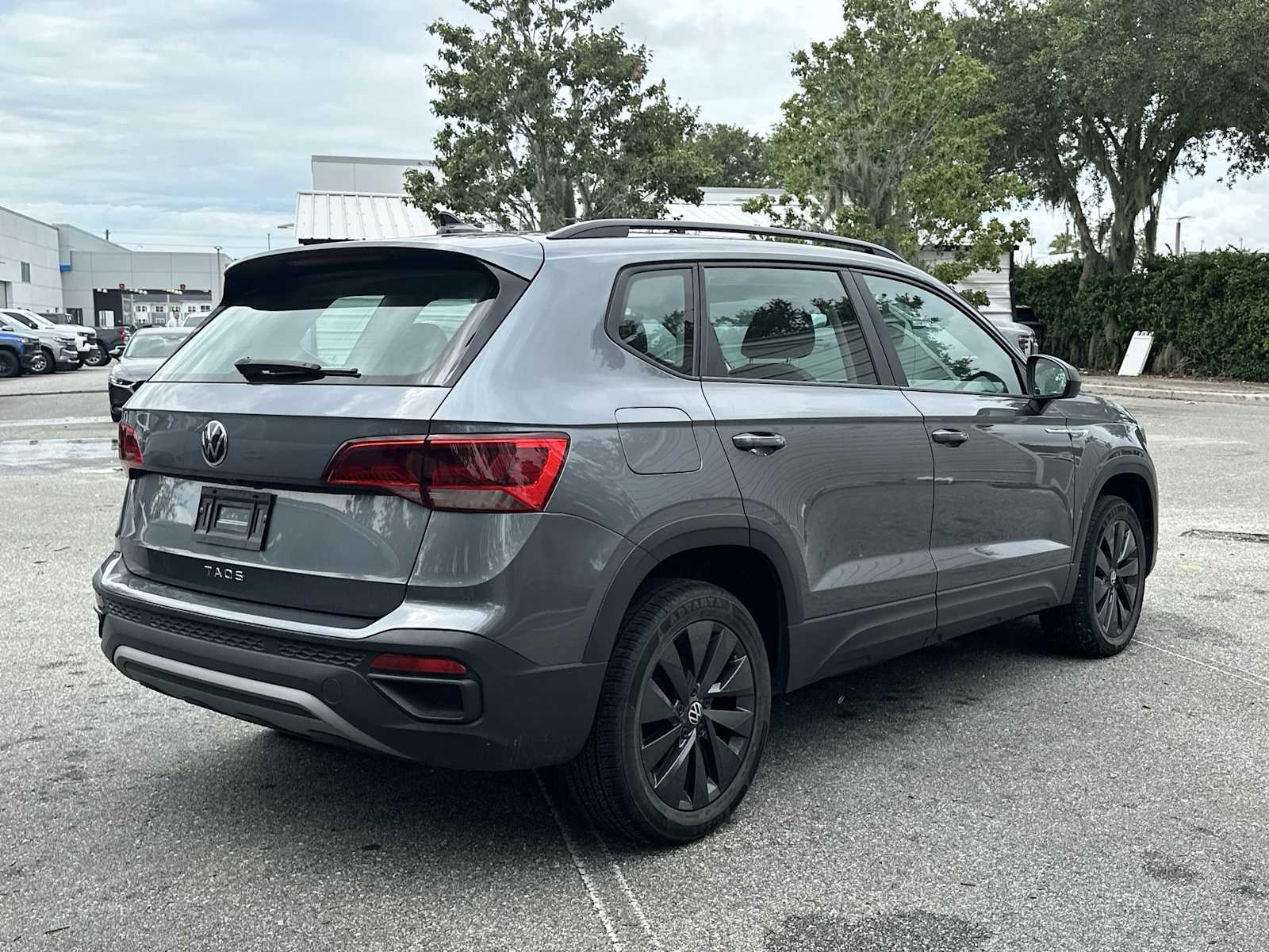 Thumbnail: 2024 Volkswagen Taos - 6
