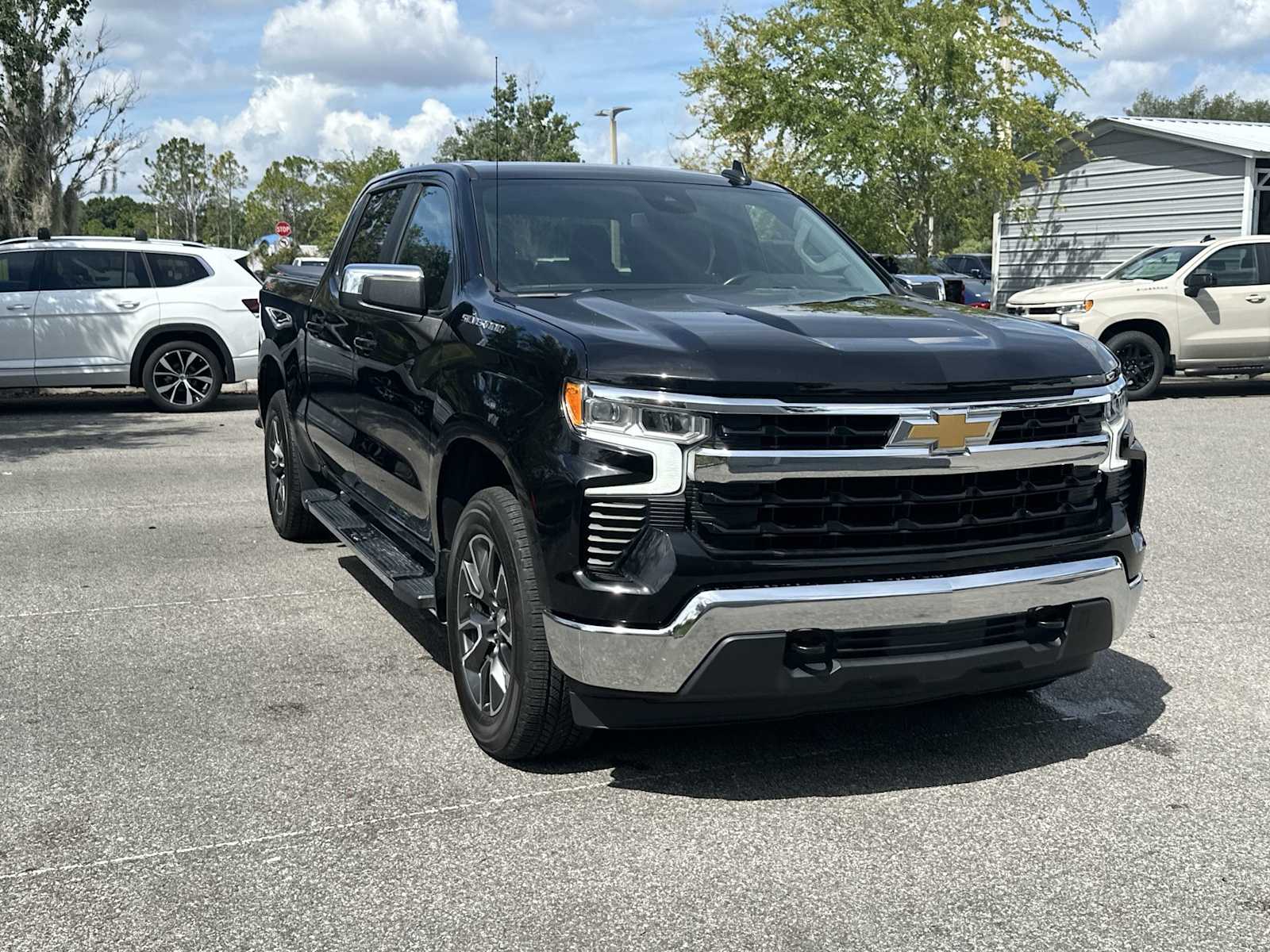 Thumbnail: 2022 Chevrolet Silverado 1500 - 8