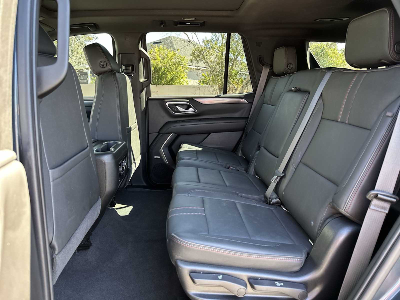 Thumbnail: 2021 Chevrolet Tahoe - 34