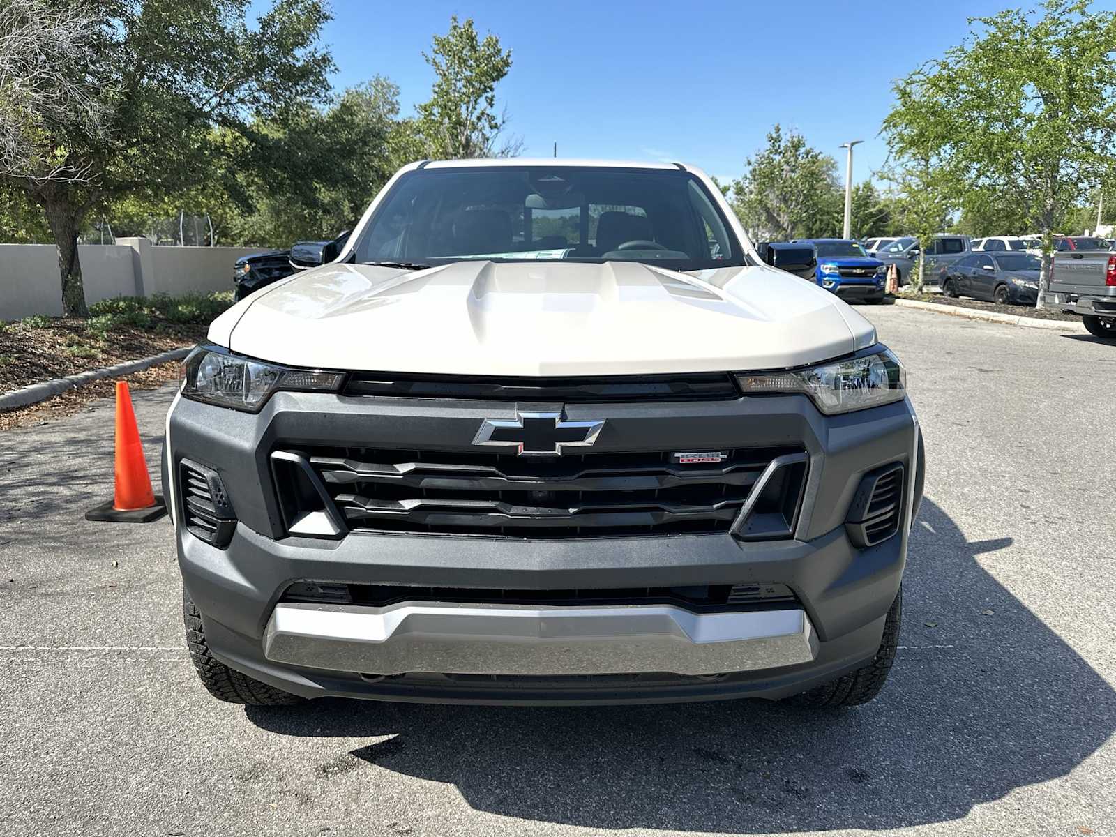Thumbnail: 2026 Chevrolet Colorado - 9
