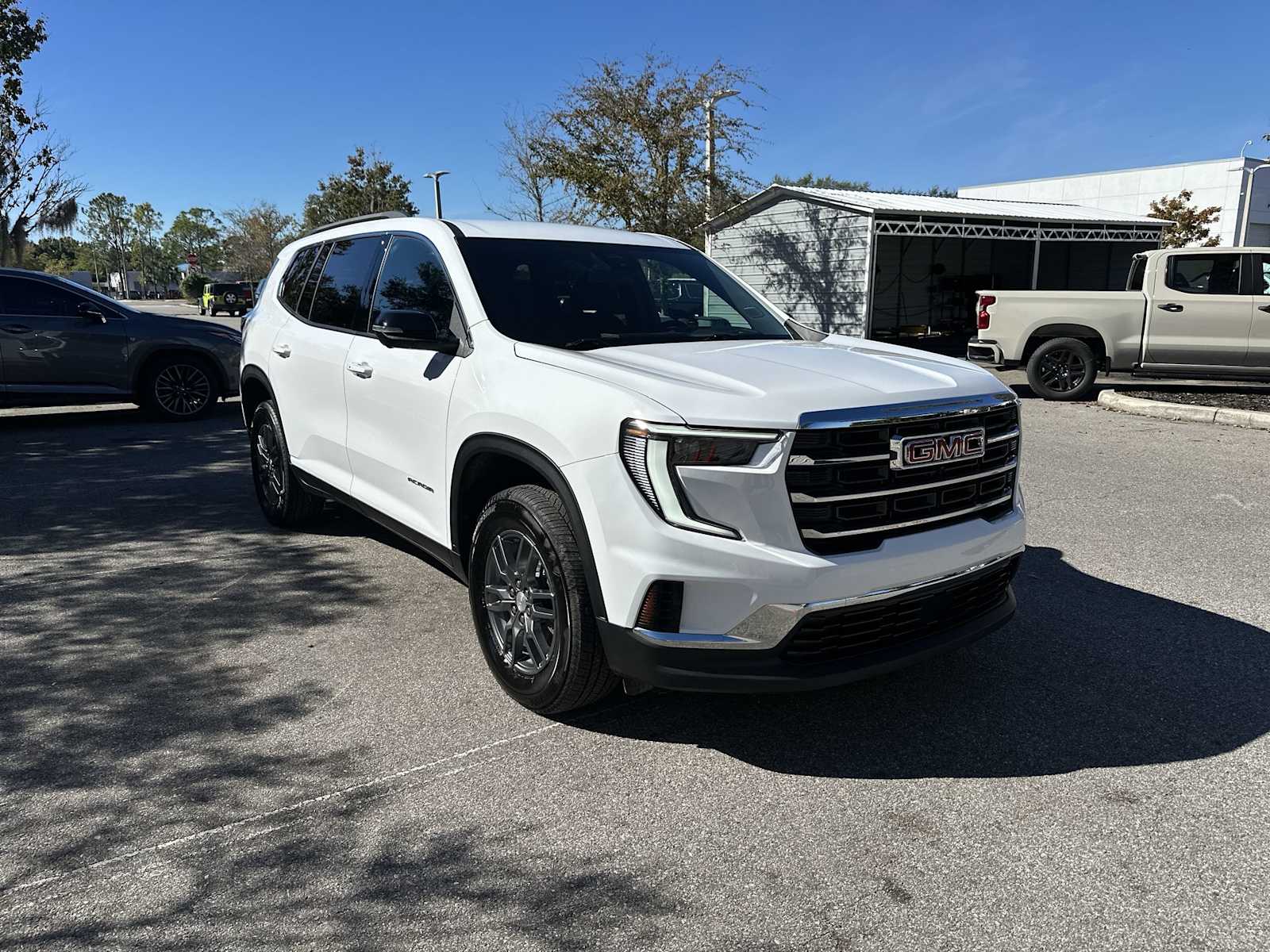 Thumbnail: 2025 GMC Acadia - 8