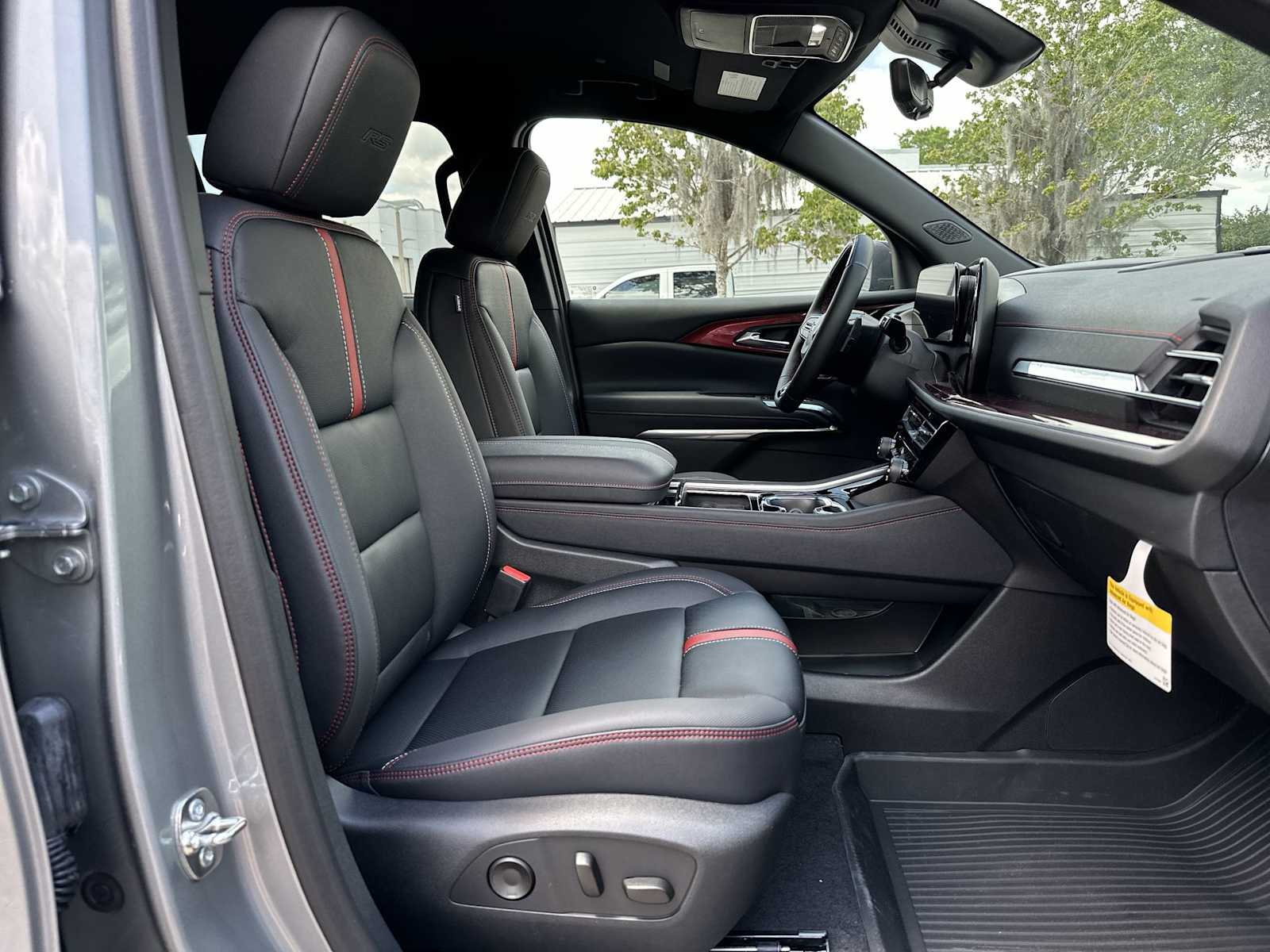 Thumbnail: 2026 Chevrolet Traverse - 19