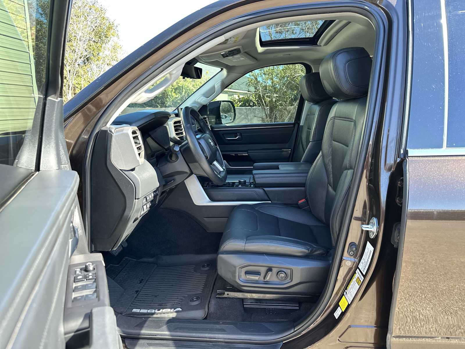 Thumbnail: 2023 Toyota Sequoia - 2