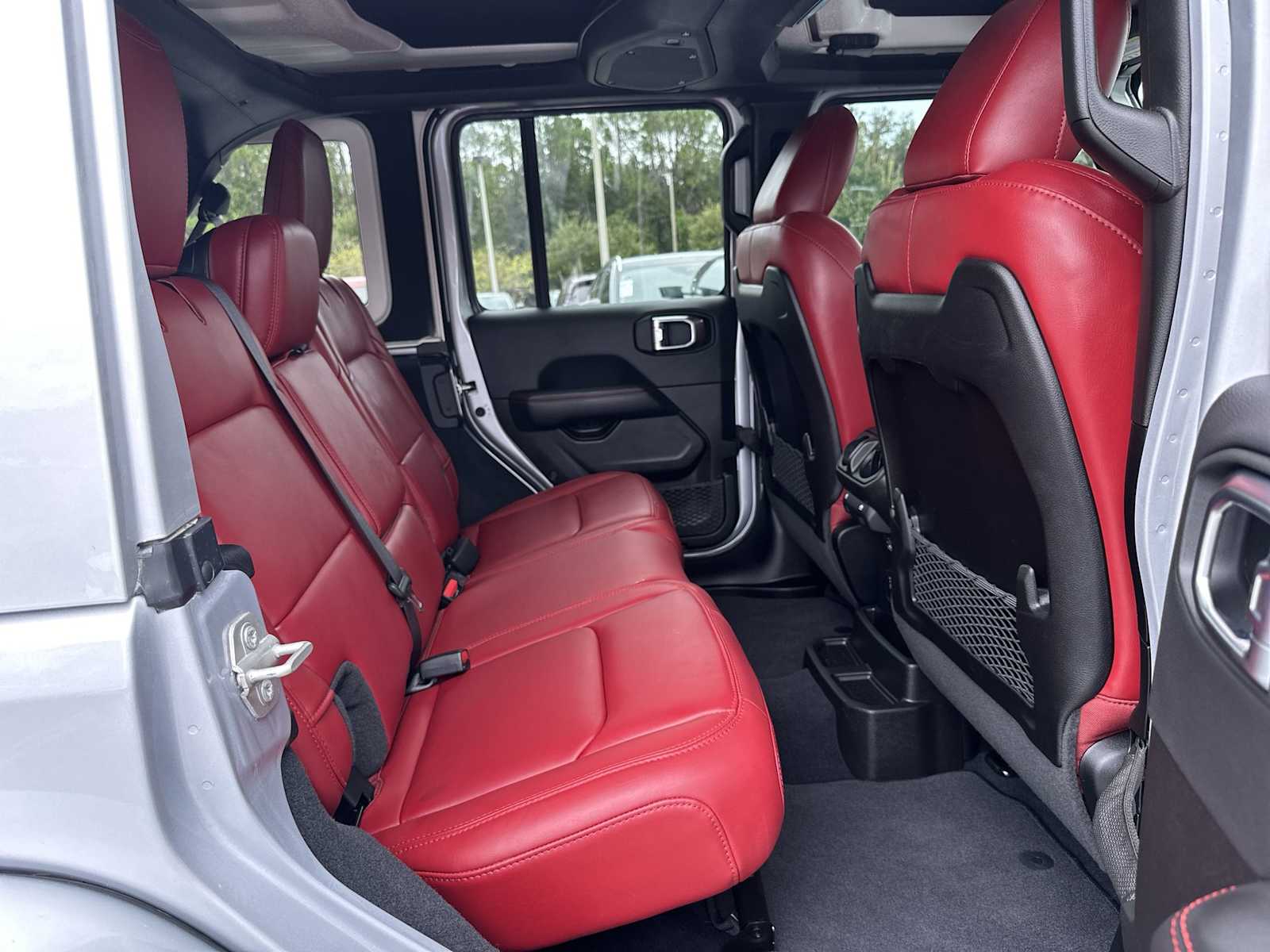 Thumbnail: 2024 Jeep Wrangler - 18