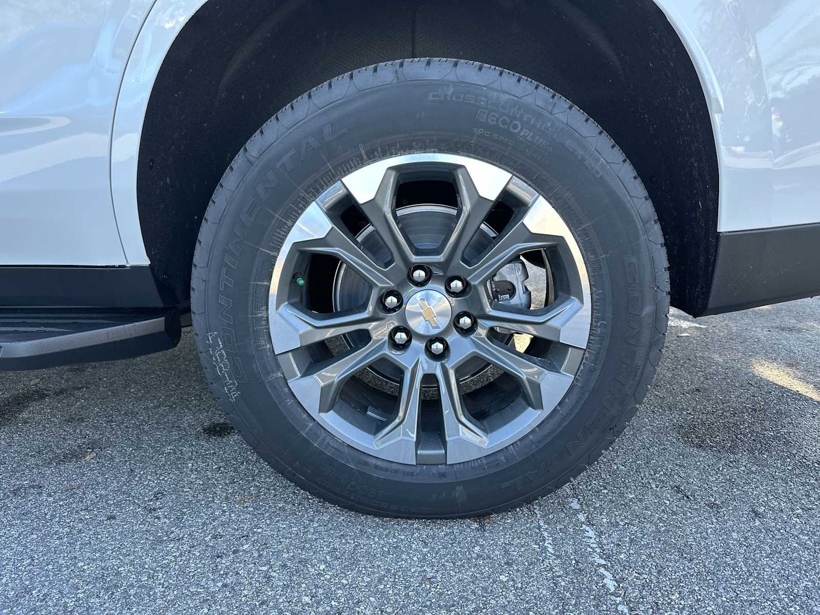 Thumbnail: 2026 Chevrolet Tahoe - 12