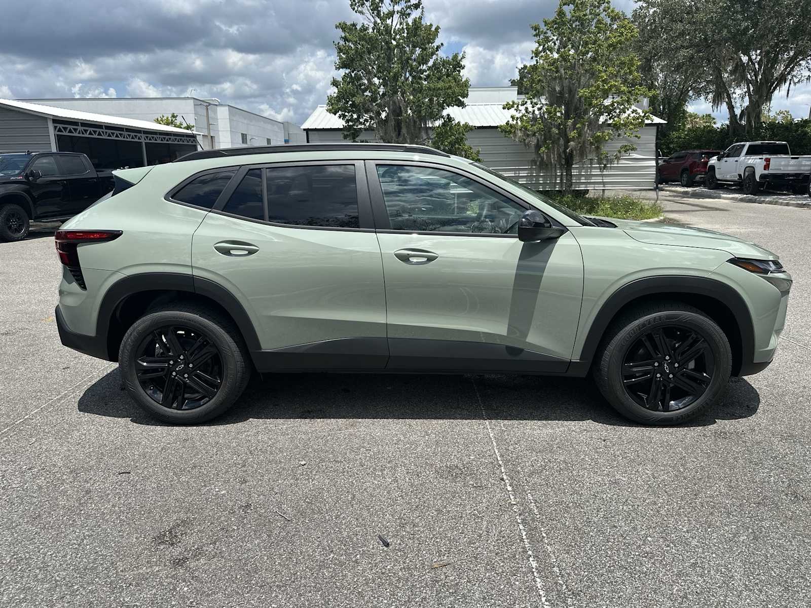 Thumbnail: 2026 Chevrolet Trax - 7