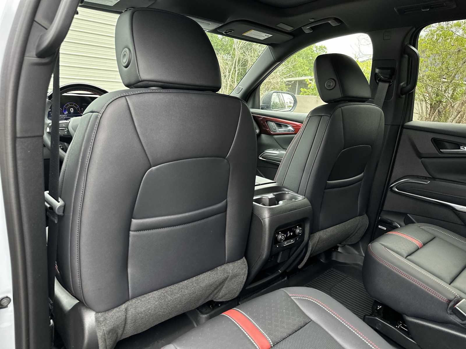 Thumbnail: 2026 Chevrolet Traverse - 17