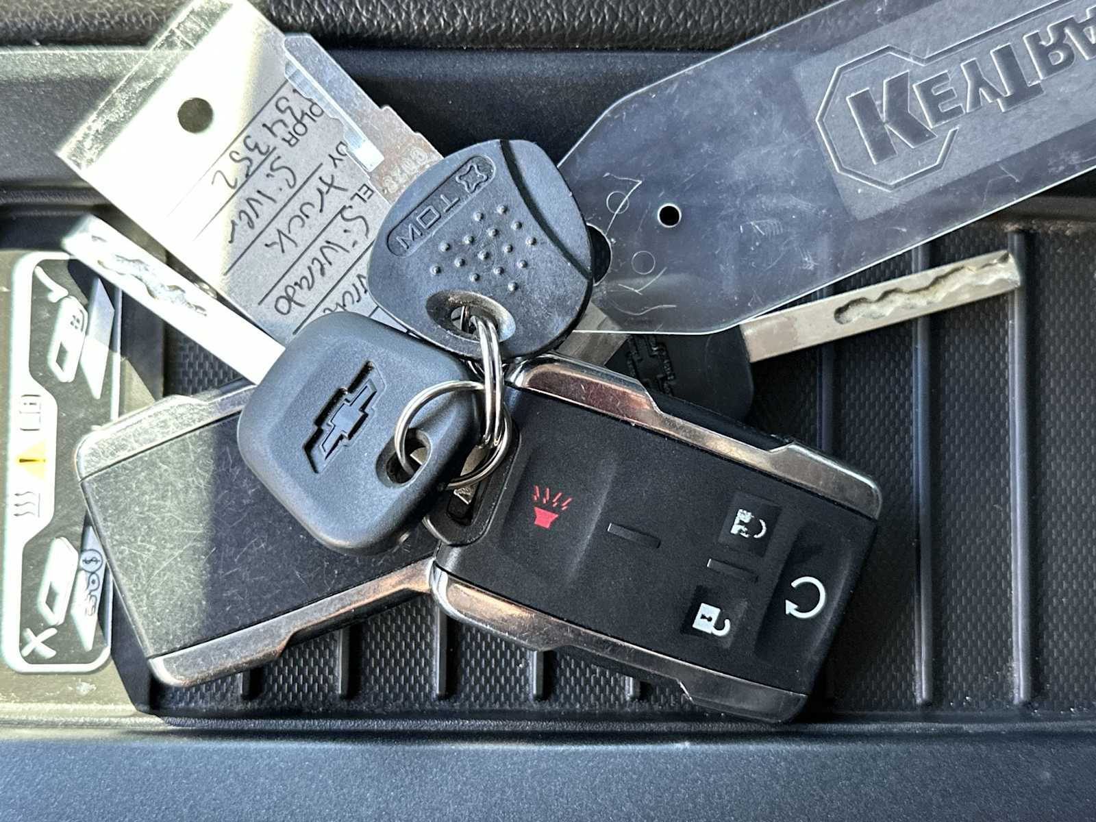 Thumbnail: 2018 Chevrolet Silverado 1500 - 26