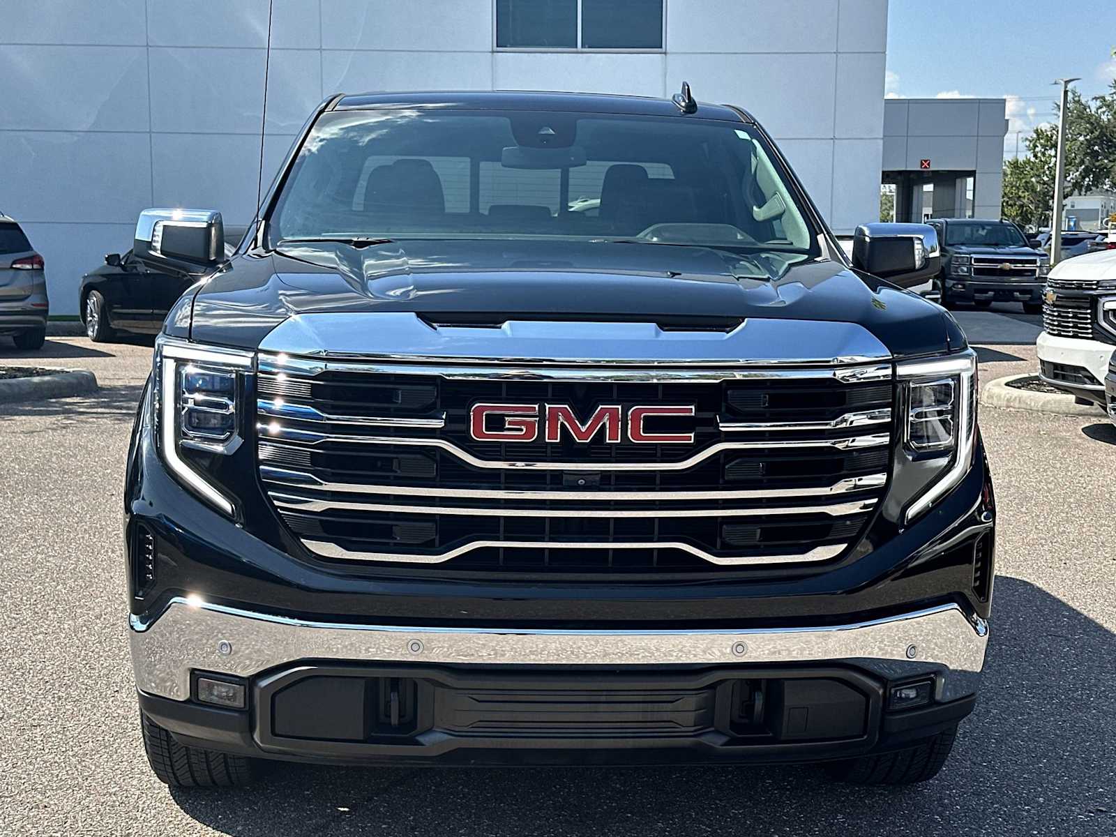 Thumbnail: 2023 GMC Sierra 1500 - 9
