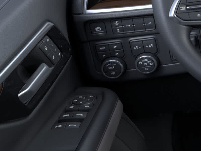 Thumbnail: 2025 Chevrolet Suburban - 22