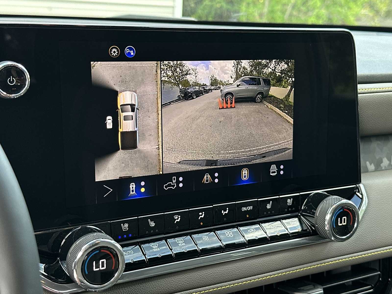 Thumbnail: 2026 Chevrolet Colorado - 22