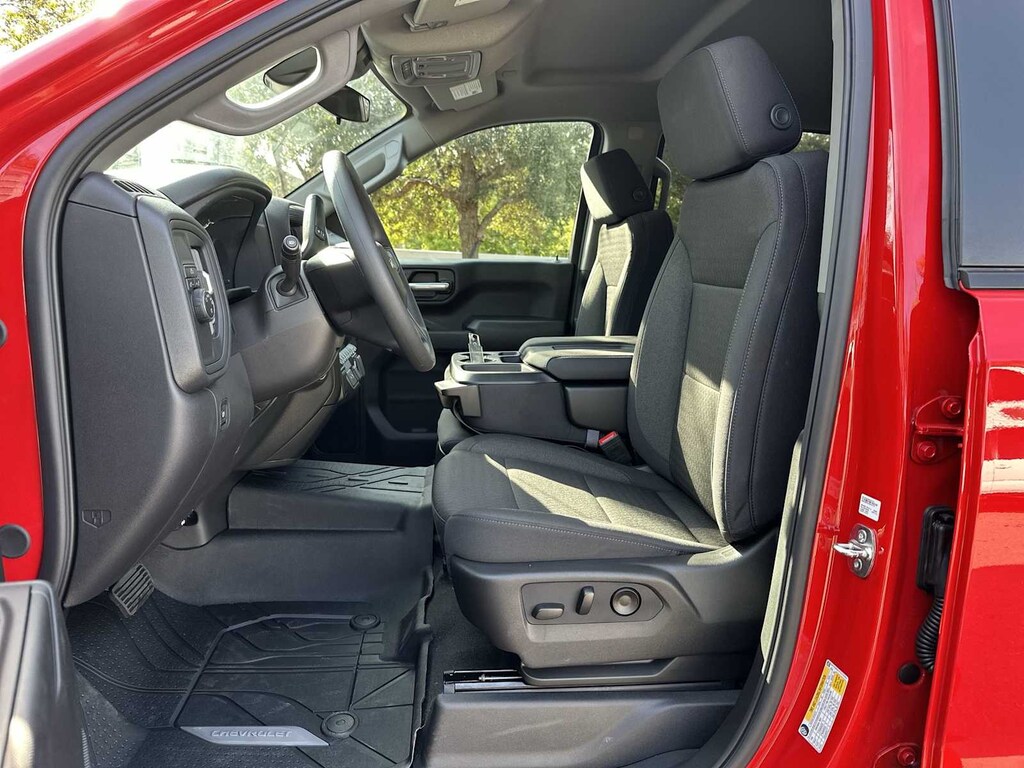 New 2026 Chevrolet Silverado 1500 Custom Truck Crew Cab