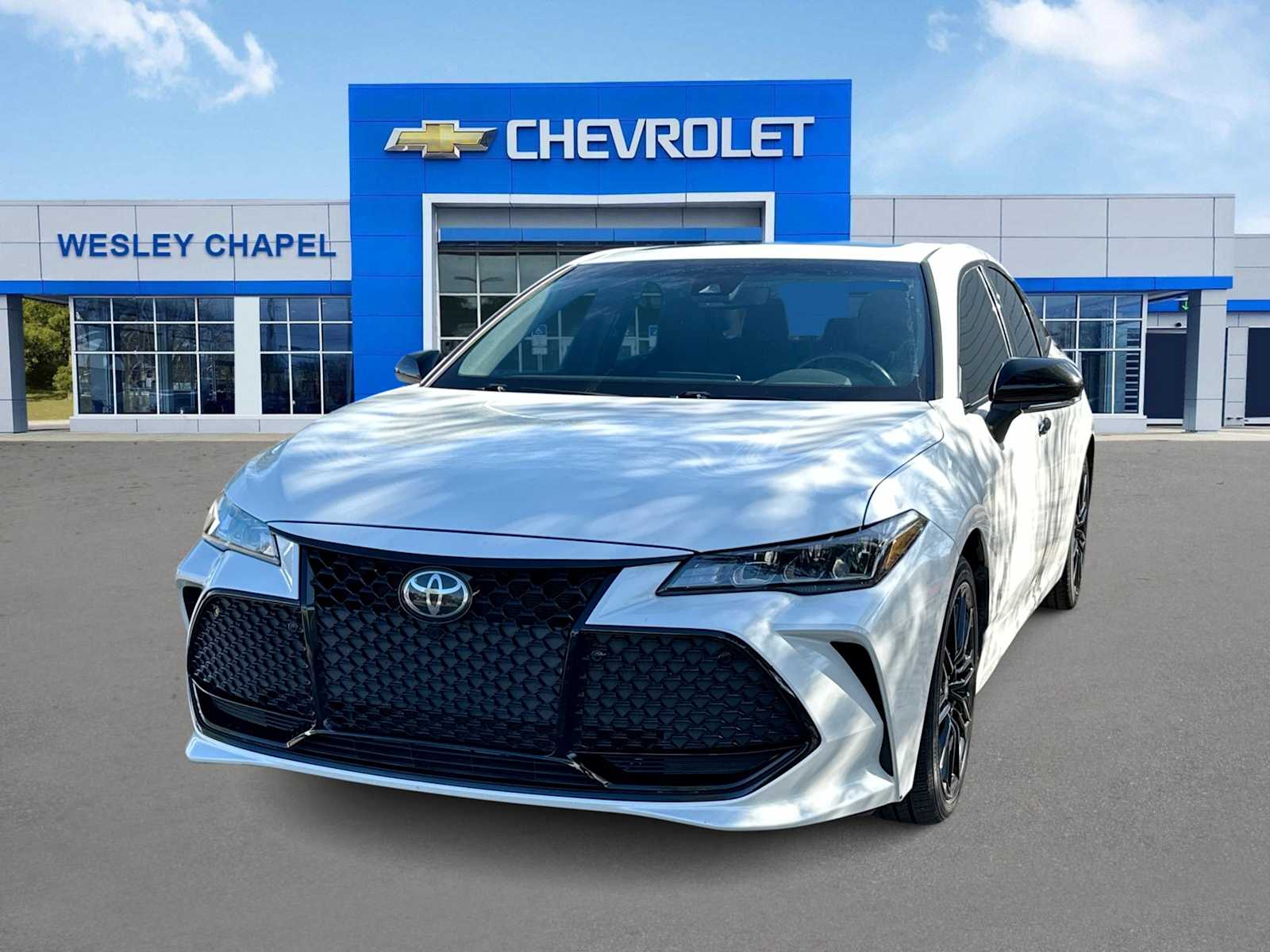 Thumbnail: 2021 Toyota Avalon - 1
