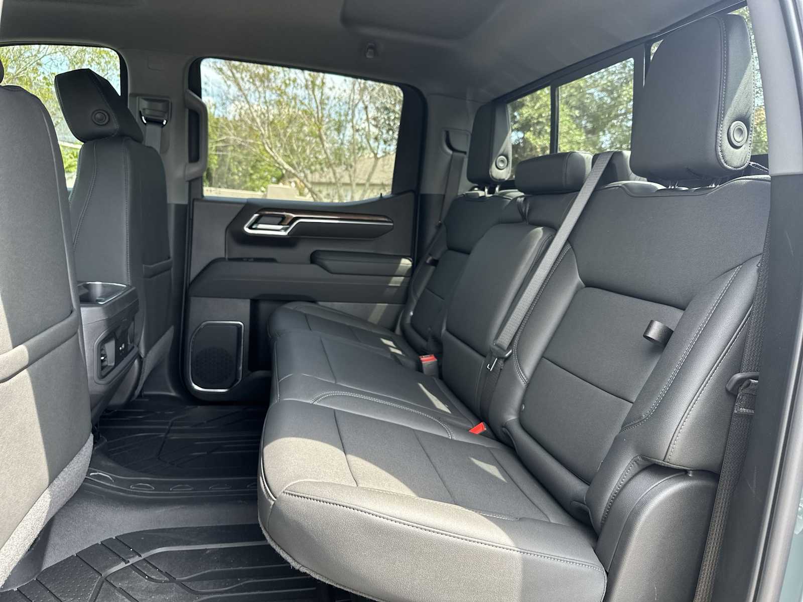 Thumbnail: 2026 Chevrolet Silverado 1500 - 17