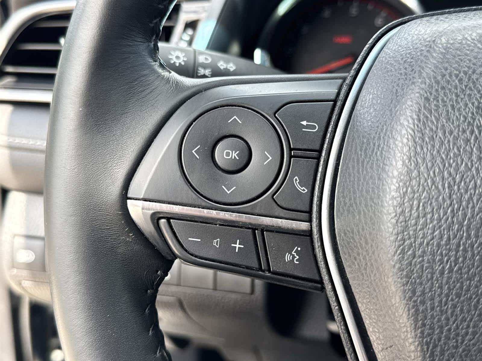 2020 Toyota Camry XSE 29