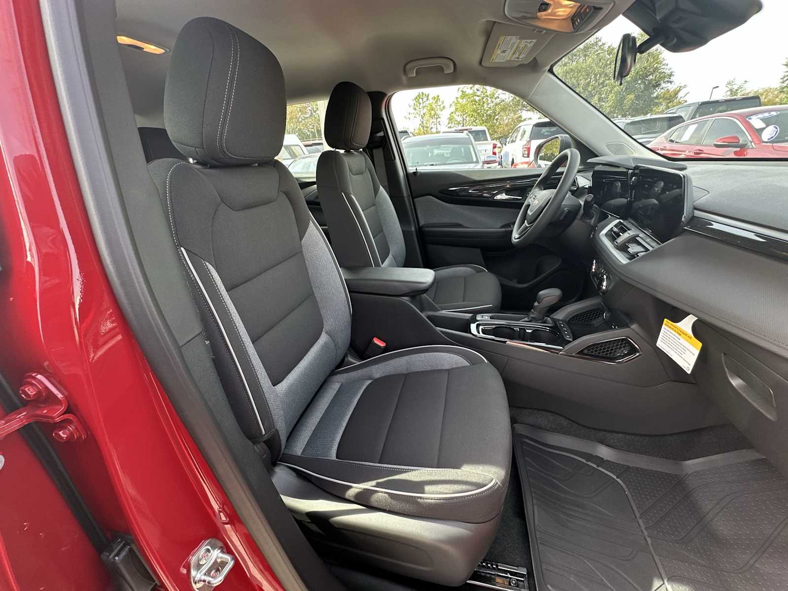 Thumbnail: 2026 Chevrolet TrailBlazer - 19