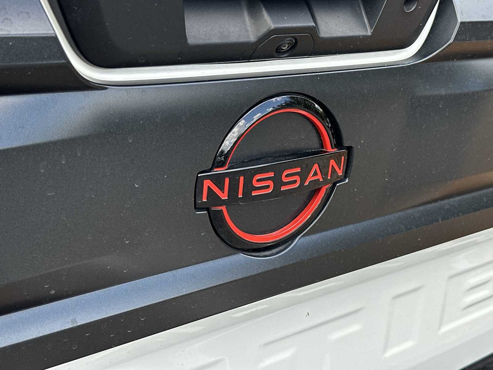 Thumbnail: 2025 Nissan Frontier - 10