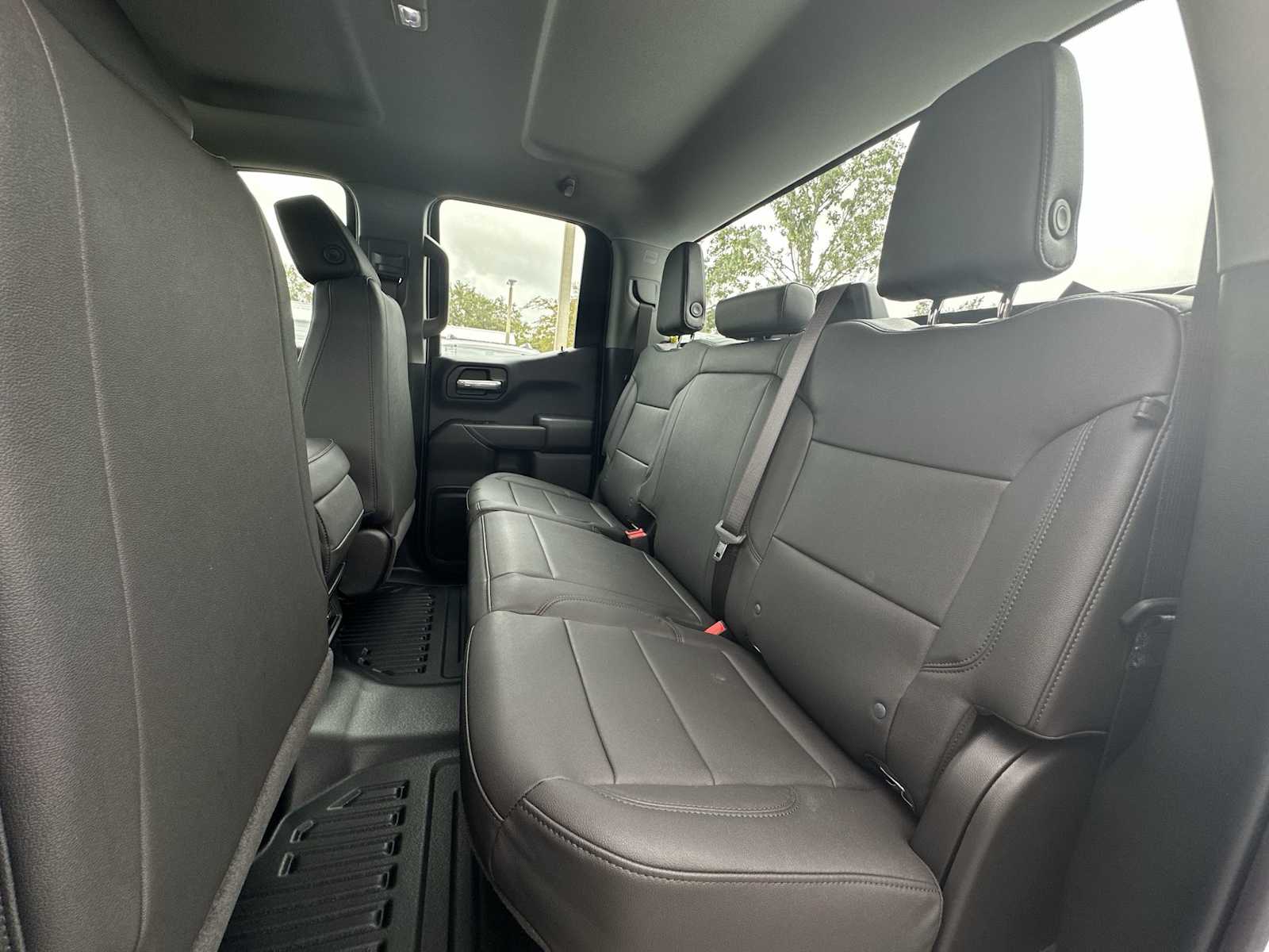 Thumbnail: 2026 Chevrolet Silverado 1500 - 17