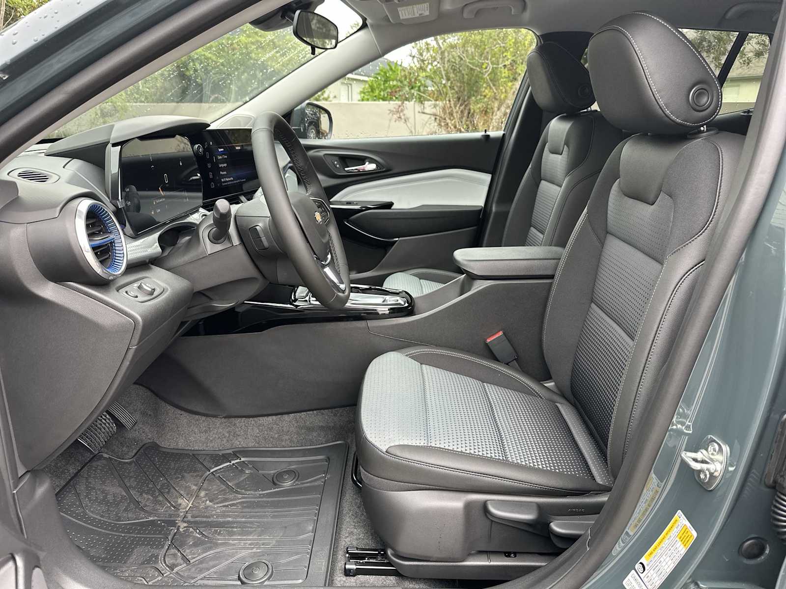 Thumbnail: 2026 Chevrolet Trax - 15