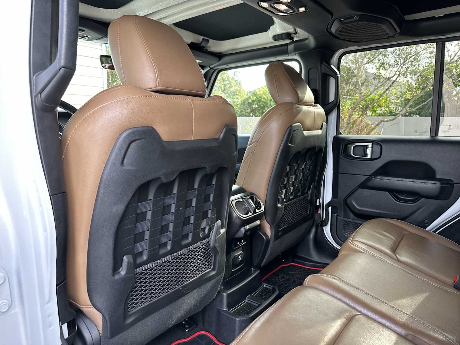 Thumbnail: 2021 Jeep Wrangler - 16