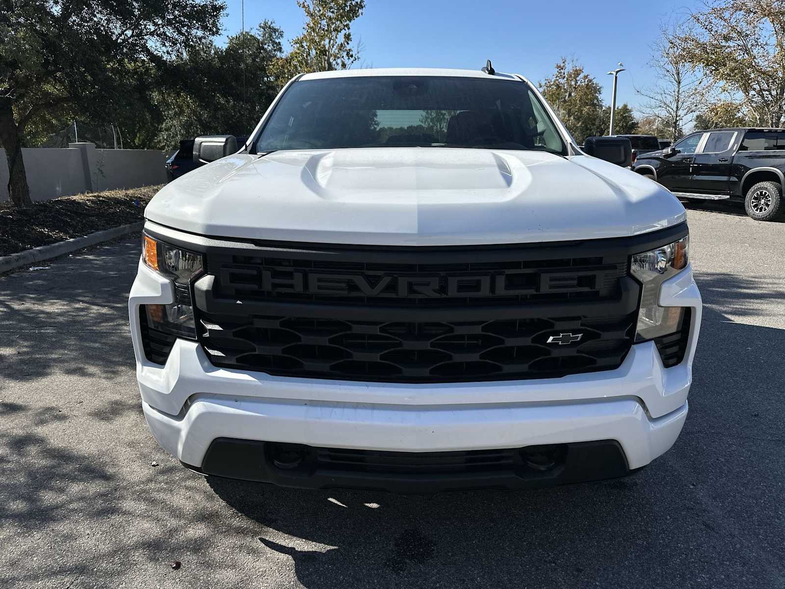 Thumbnail: 2026 Chevrolet Silverado 1500 - 9