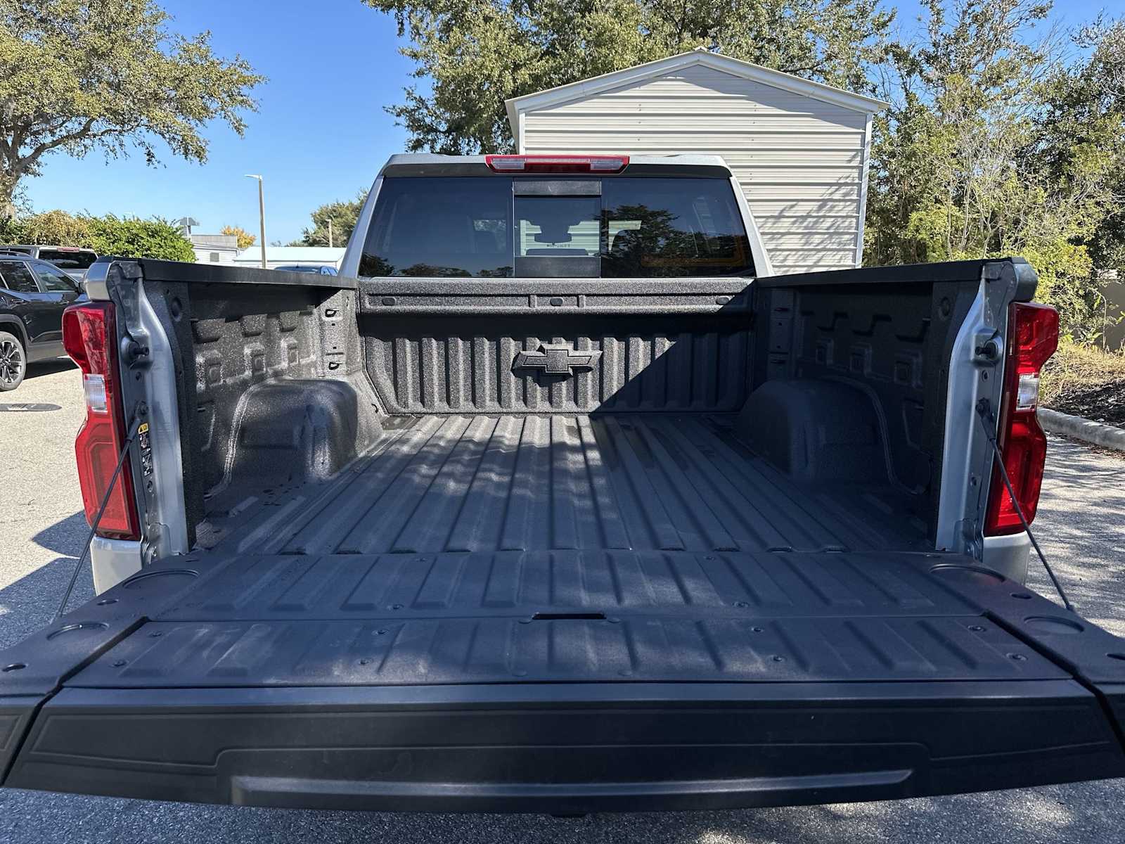 Thumbnail: 2026 Chevrolet Silverado 1500 - 25