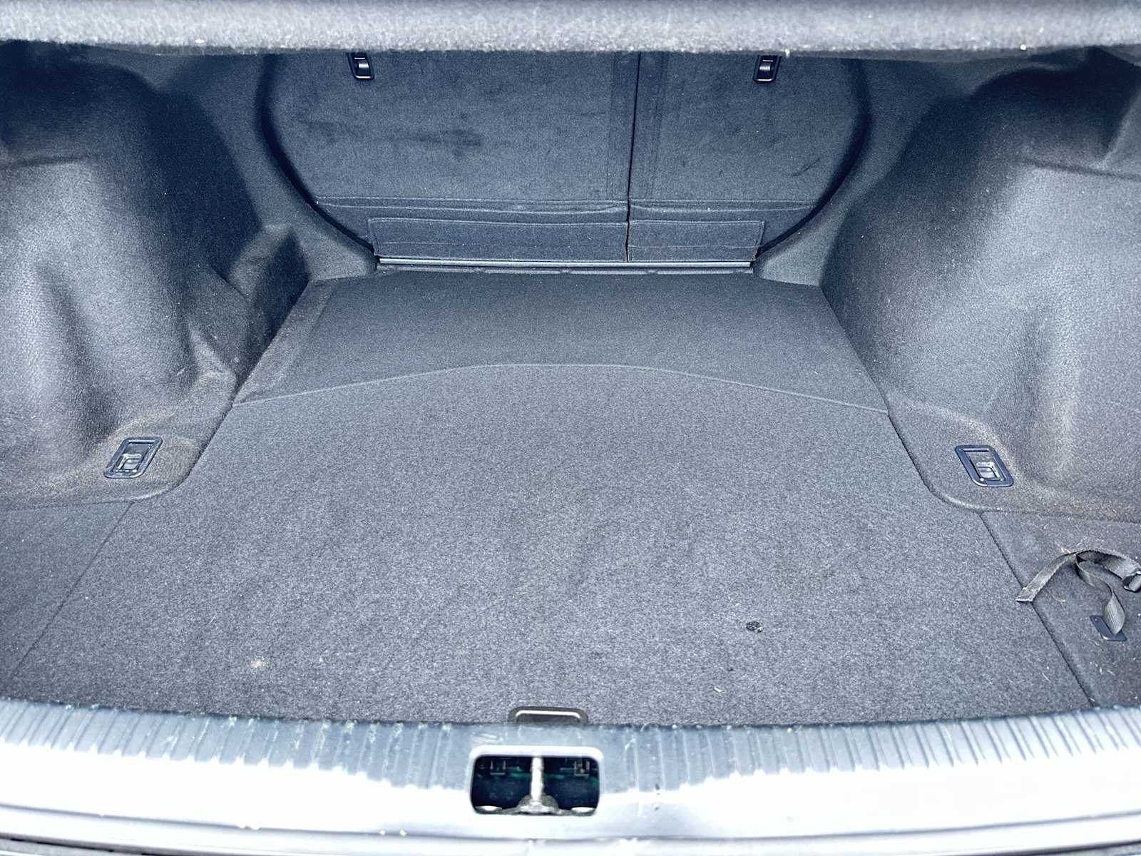 Thumbnail: 2016 Lexus IS - 25