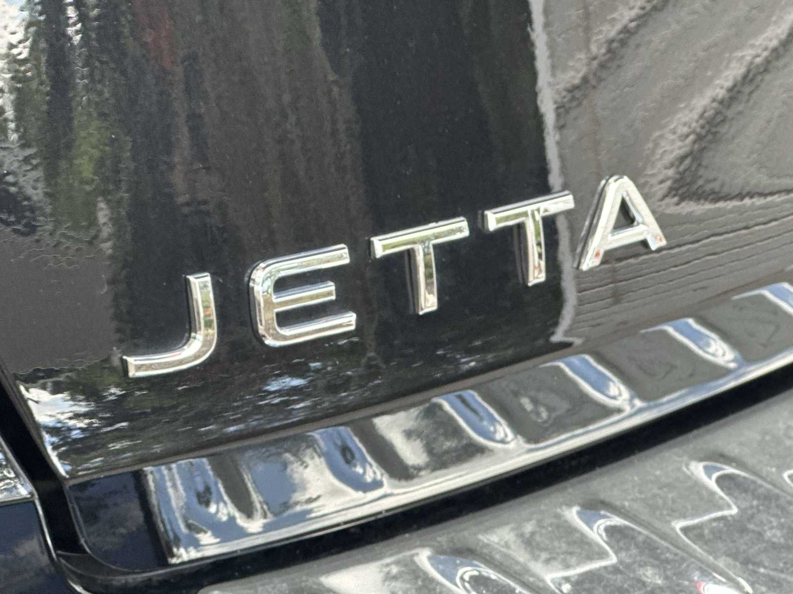 Thumbnail: 2024 Volkswagen Jetta - 11