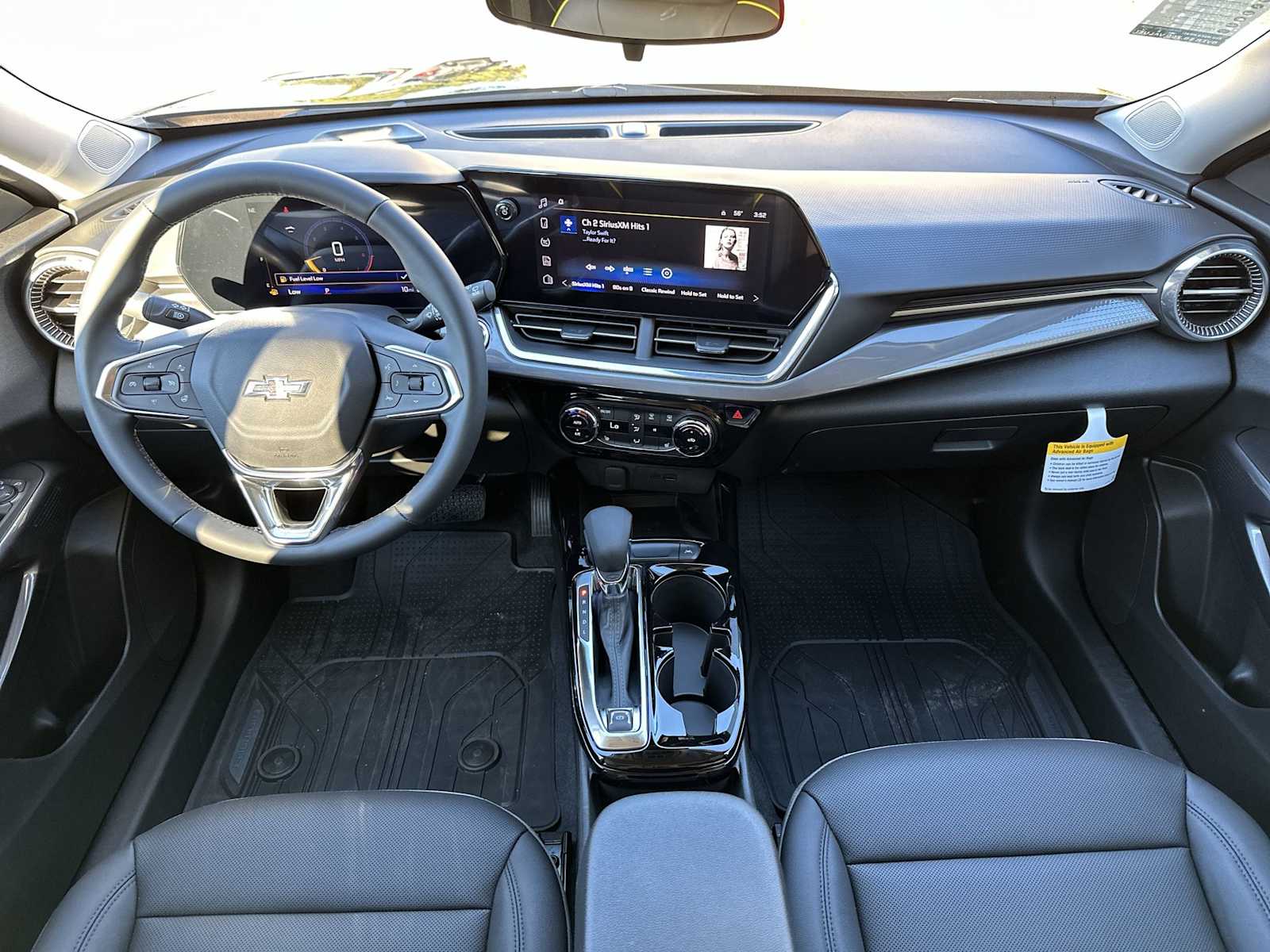 Thumbnail: 2026 Chevrolet Trax - 14