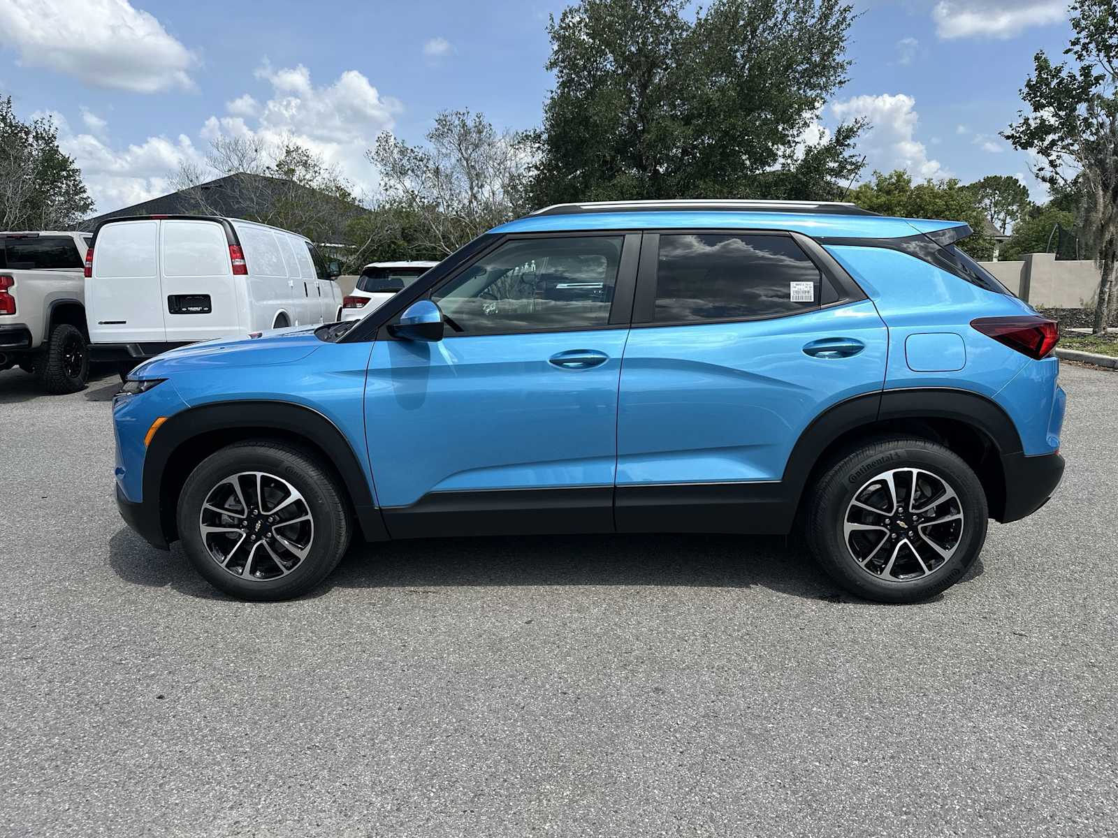 Thumbnail: 2026 Chevrolet TrailBlazer - 3