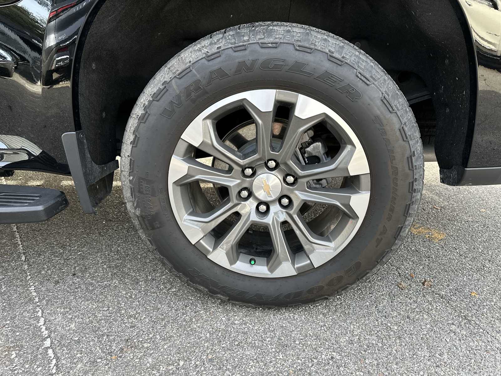 Thumbnail: 2025 Chevrolet Silverado 1500 - 12