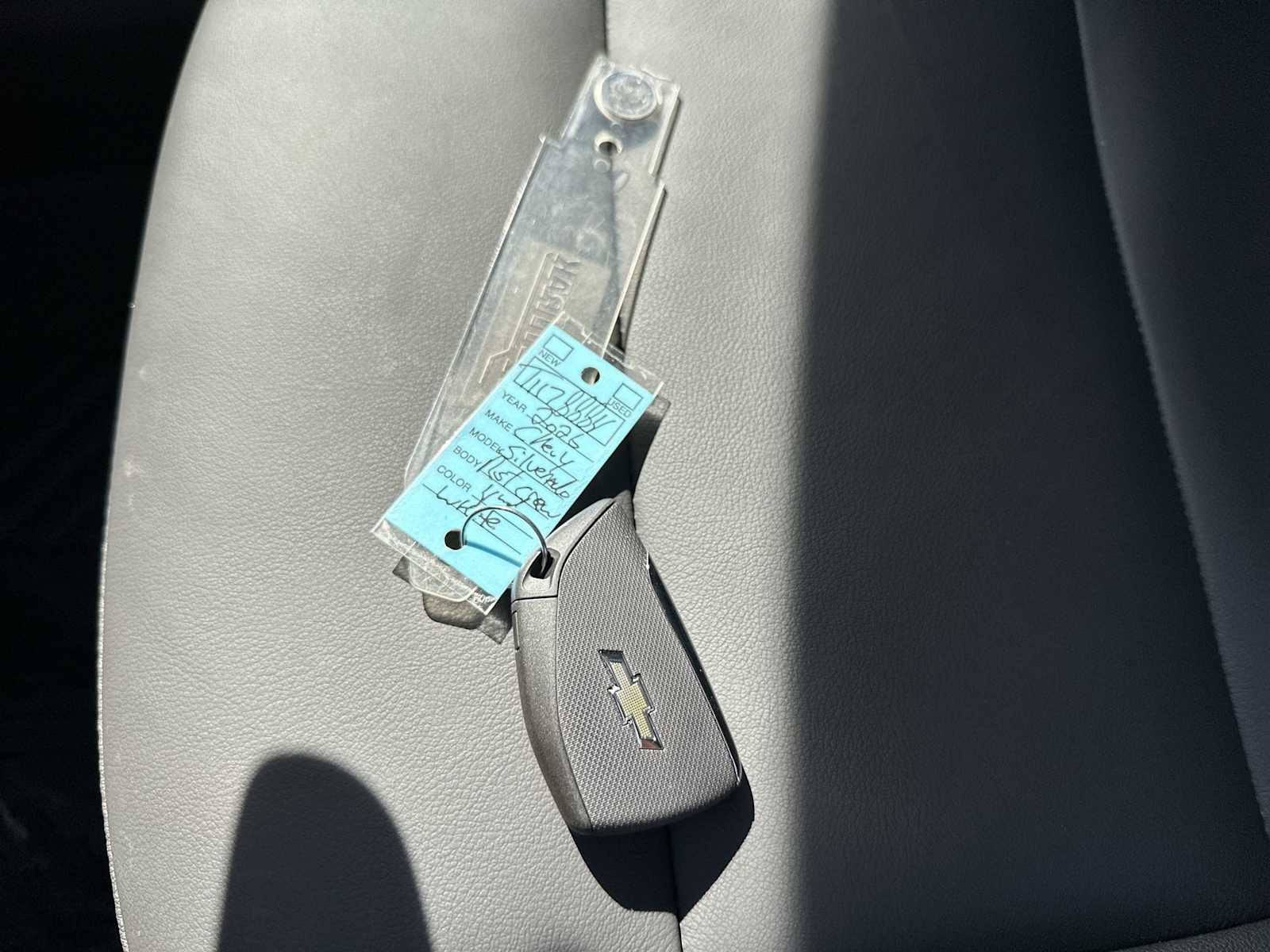 Thumbnail: 2026 Chevrolet Silverado 1500 - 26