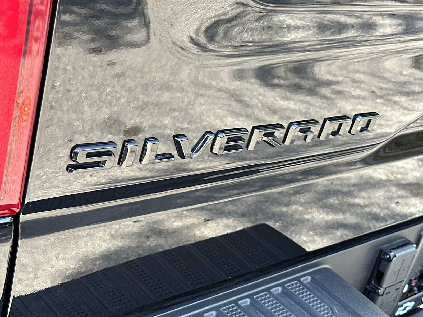 Thumbnail: 2026 Chevrolet Silverado 1500 - 11