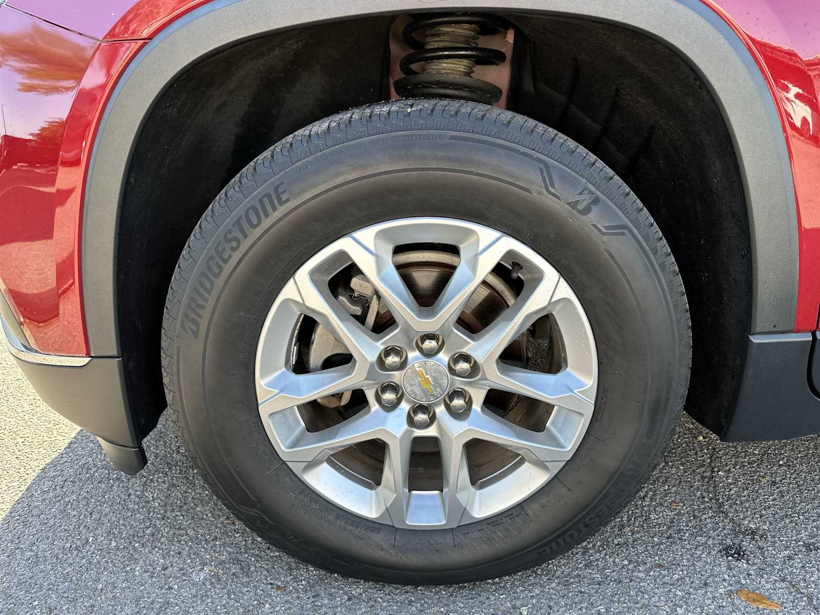 Thumbnail: 2019 Chevrolet Traverse - 12