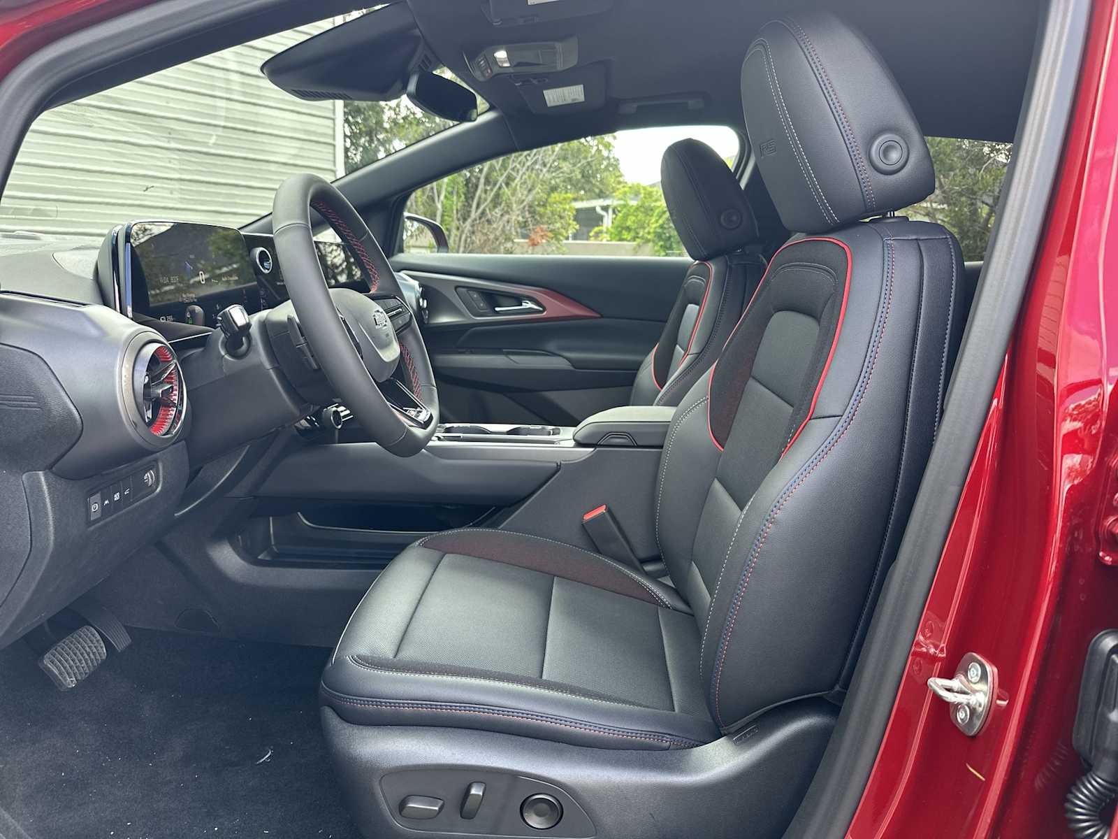 Thumbnail: 2025 Chevrolet Equinox - 15