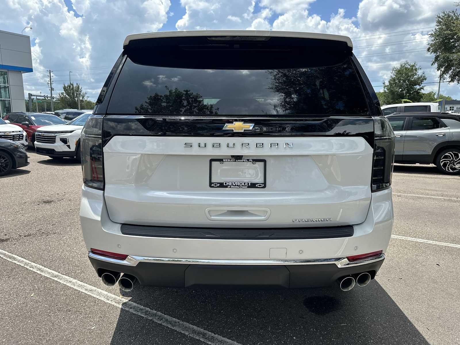 Thumbnail: 2025 Chevrolet Suburban - 5