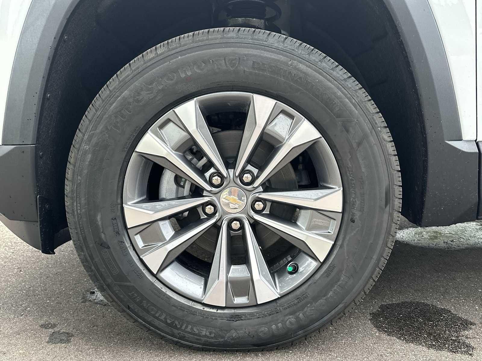 Thumbnail: 2026 Chevrolet Equinox - 12