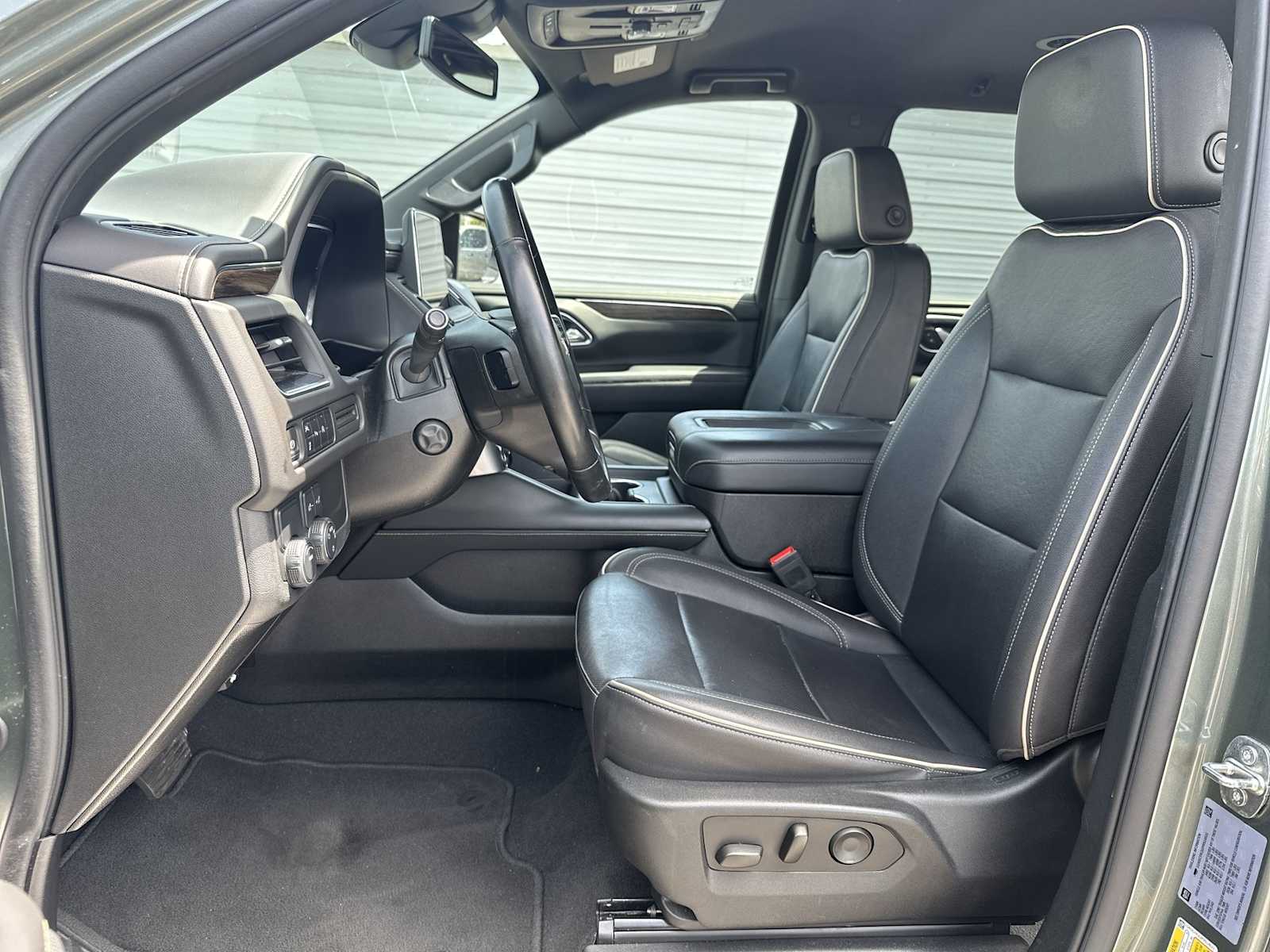 Thumbnail: 2023 Chevrolet Suburban - 15