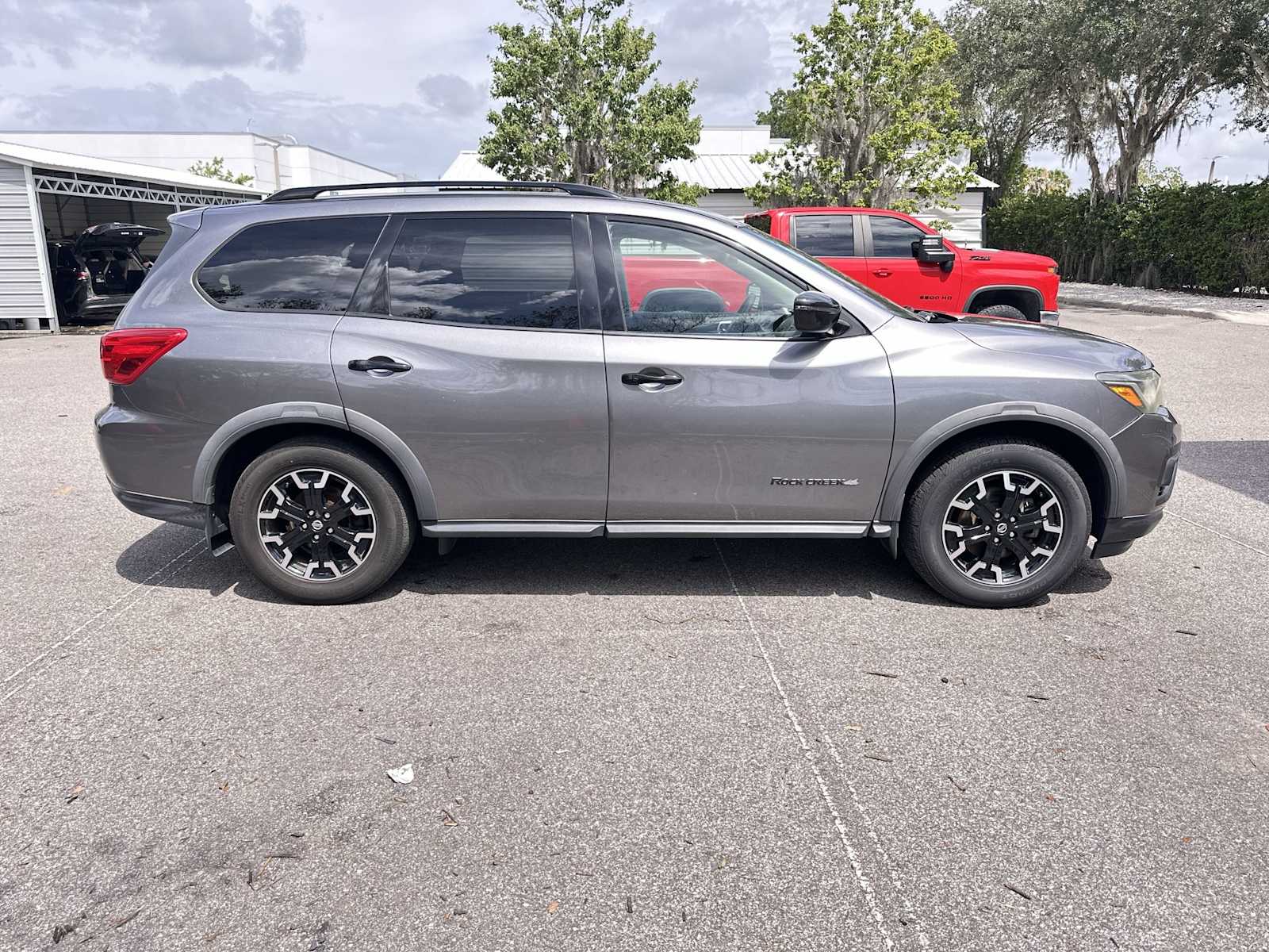 Thumbnail: 2020 Nissan Pathfinder - 7