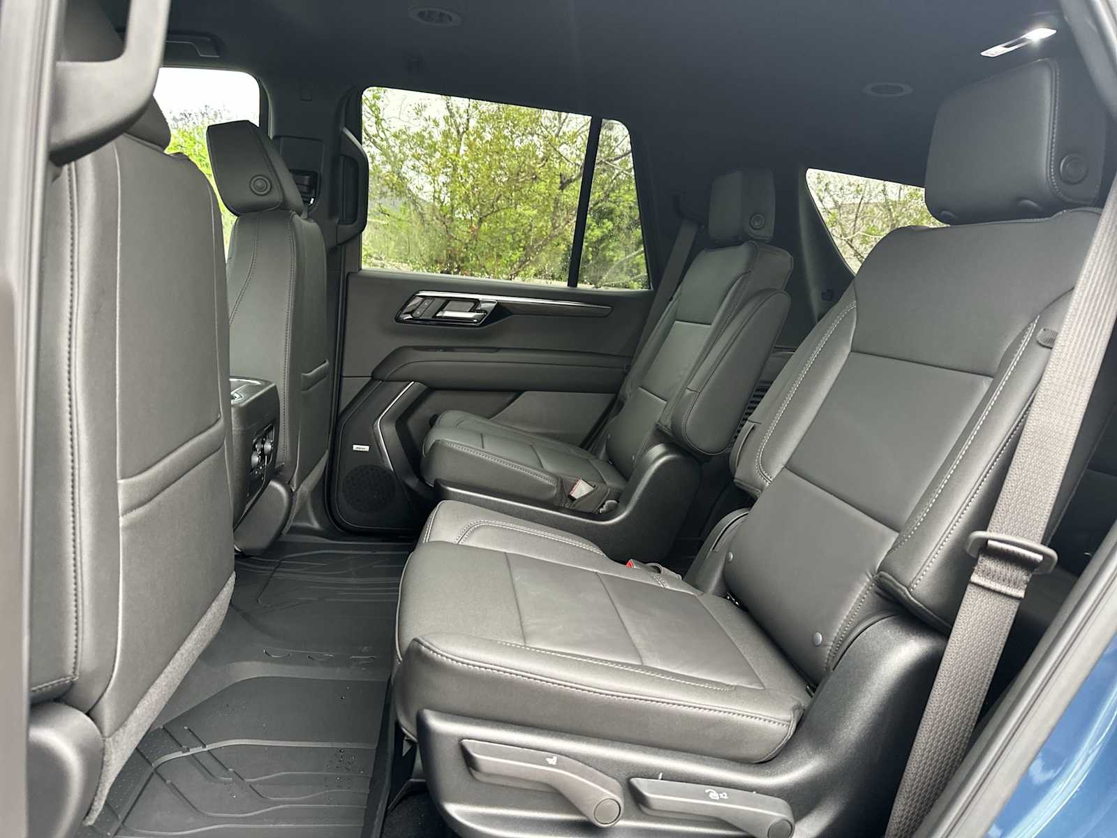 Thumbnail: 2026 Chevrolet Tahoe - 17