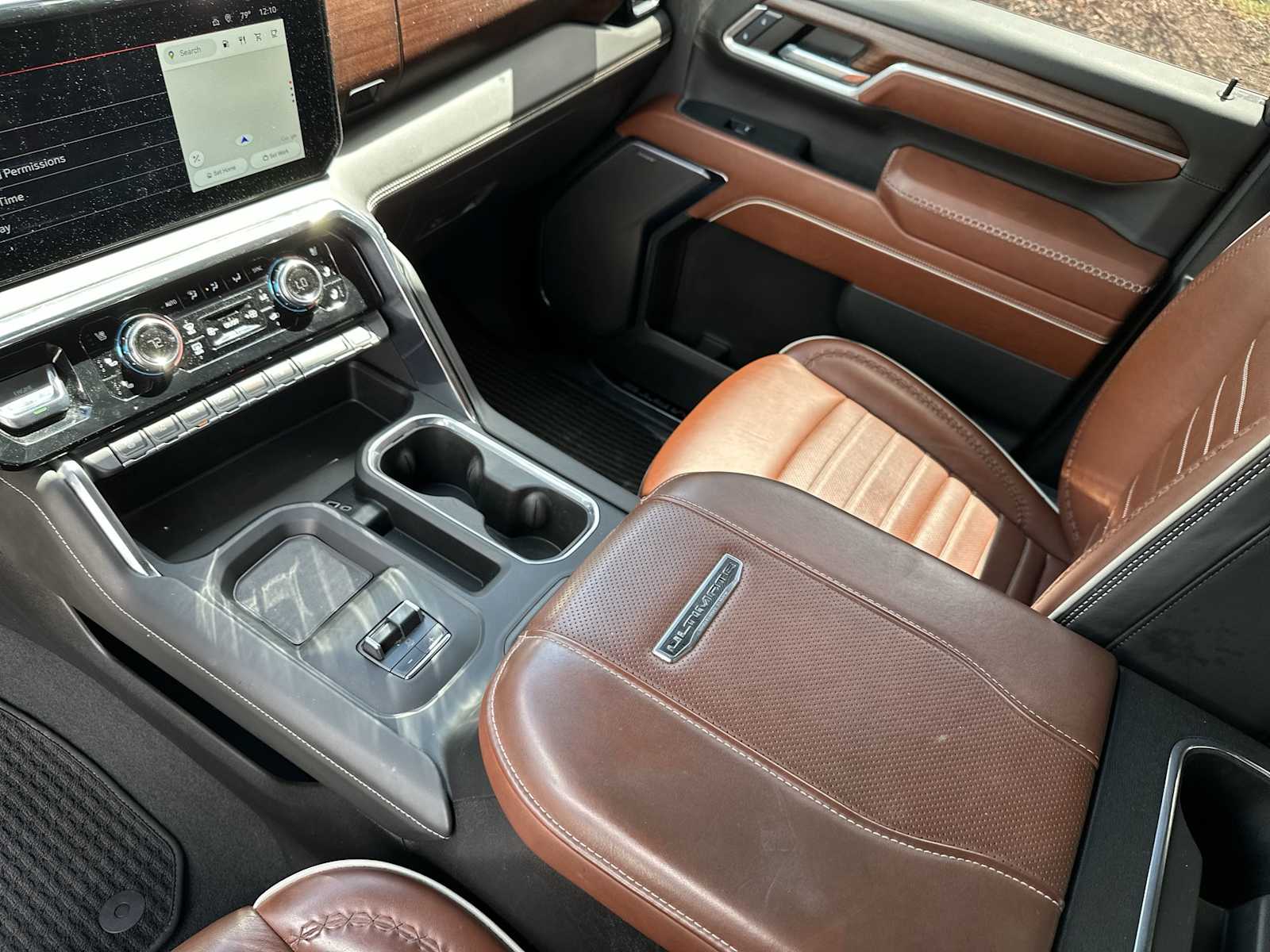 Thumbnail: 2024 GMC Sierra 3500 - 22