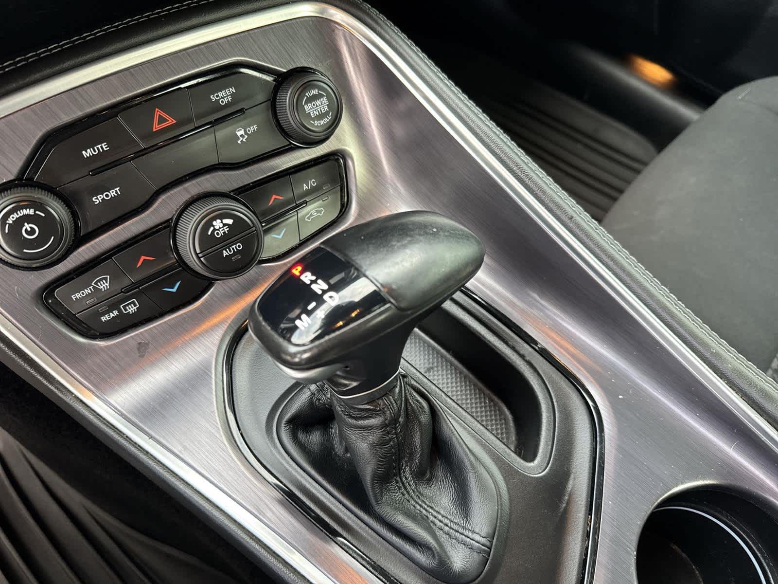 Thumbnail: 2018 Dodge Challenger - 32